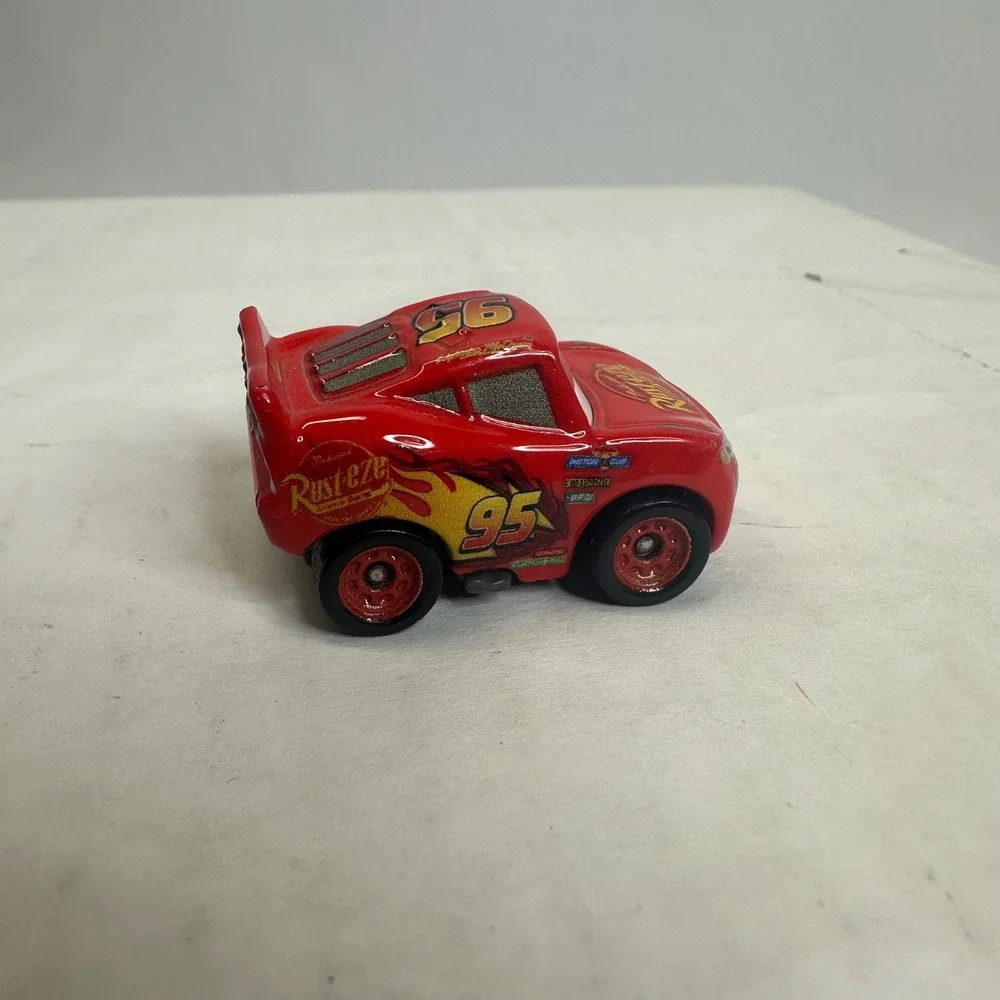 Mattel Disney Pixar Cars Lightning McQueen Mini Racer Red Rusteze 2016 Die-cast